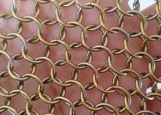 Warna Emas 0.8mm X 7mm Metal Ring Mesh Welded Type Untuk Tirai Pembagi Ruang