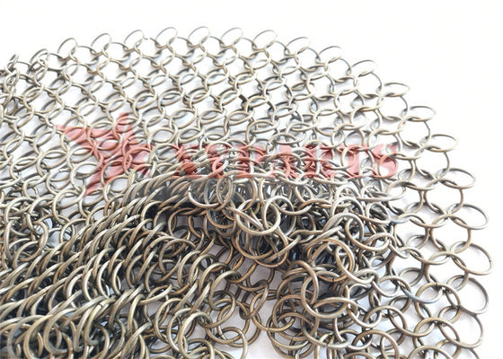Struktur Arsitektur ChainMail Ring Mesh Untuk Pembagi Ruangan
